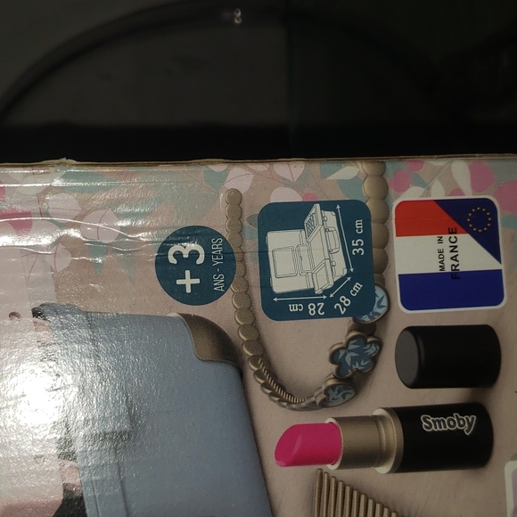 My Beauty Vanity - Picture 3 of 7